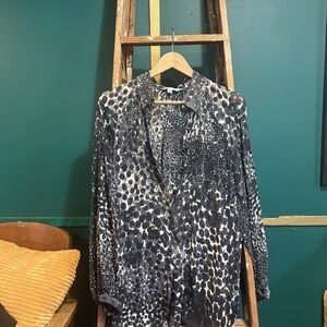 CAbi Monochrome Patterned Blouse